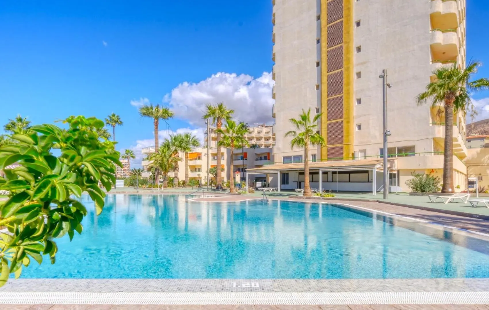 Apartamentos Costamar Los Cristianos  Apartment Los Cristianos (Tenerife)