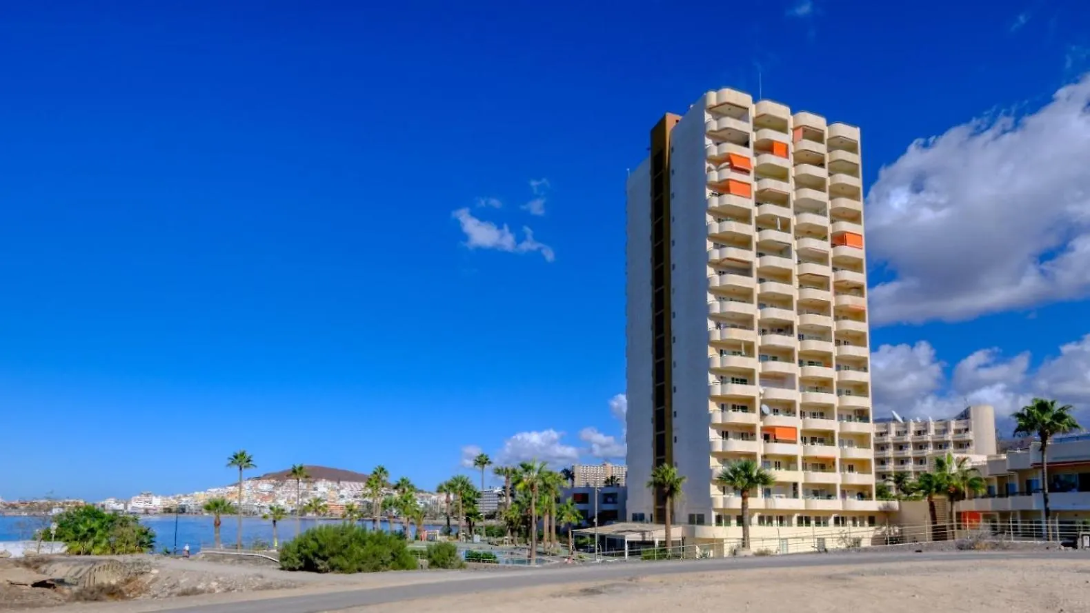 Apartamentos Costamar Los Cristianos  Lägenhet